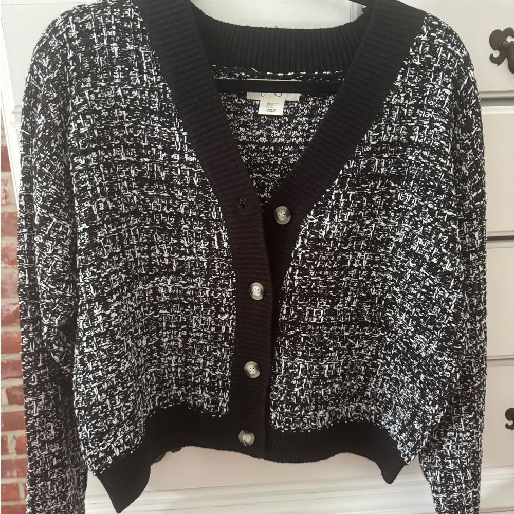 Jessica Simpson Black and White Cardigan